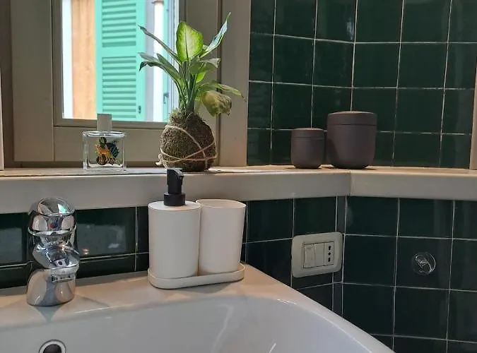 Myrrha Luxury Houses - Piazza Pontida 27 Bed & Breakfast